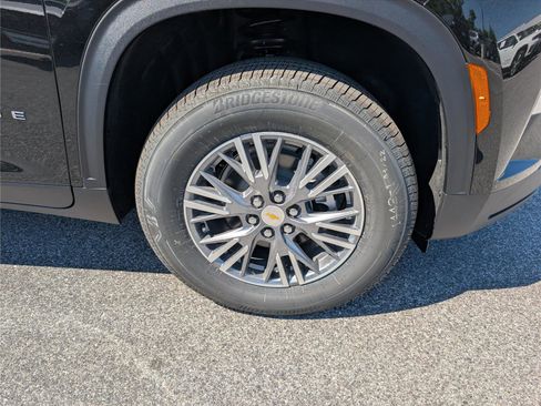 New 2026 Chevrolet Traverse LT AWD/4WD image 5