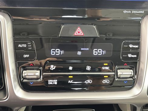 Used 2023 Kia Sorento EX AWD/4WD image 28