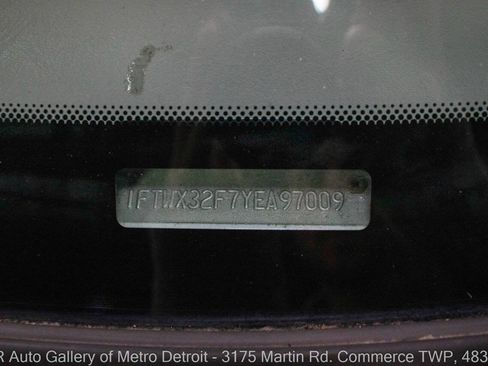 Used 2000 Ford F350 XLT image 17