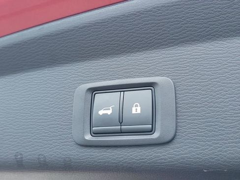 Used 2024 Mitsubishi Outlander SEL FWD image 12