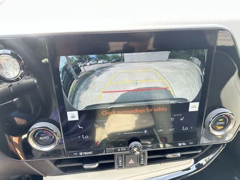 Used 2024 Lexus NX 250 FWD image 31