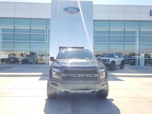 Used 2019 Ford F150 Raptor AWD/4WD image 2