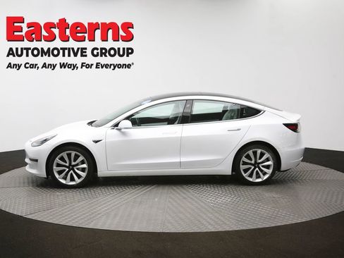 Used 2019 Tesla Model 3 Standard Range image 56