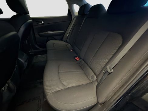 Used 2016 Kia Optima LX w/ LX Convenience Package image 13