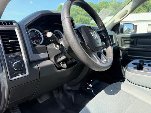 Used 2014 RAM 1500 Tradesman AWD/4WD image 17