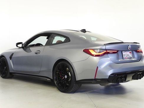 Used 2023 BMW M4 Competition image 9