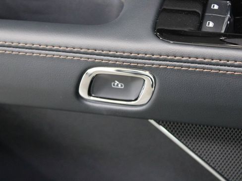 New 2026 Lincoln Aviator AWD image 43