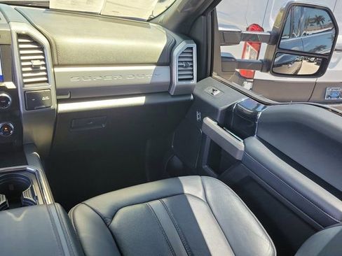 Certified 2021 Ford F250 Platinum AWD/4WD image 22