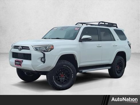 Used 2022 Toyota 4Runner SR5 Premium w/ Moonroof Package AWD/4WD image 1
