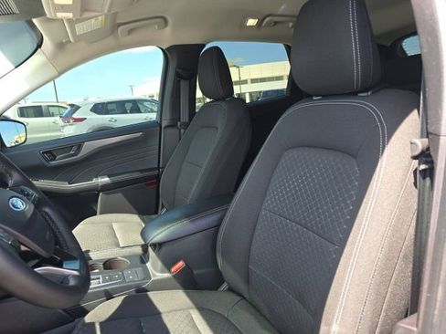 Certified 2023 Ford Escape Active AWD/4WD image 13