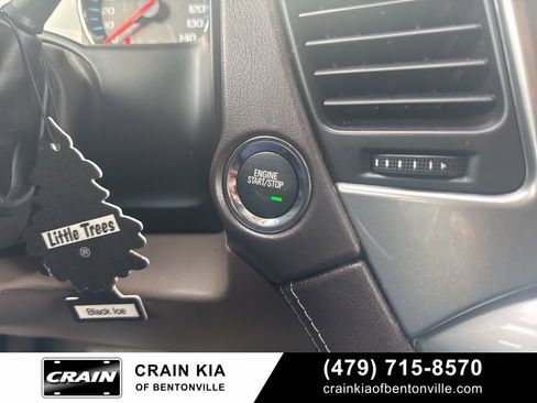 Used 2015 Chevrolet Suburban LTZ image 25