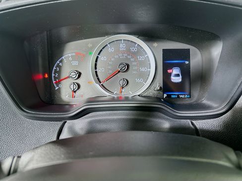 Used 2020 Toyota Corolla SE FWD image 19