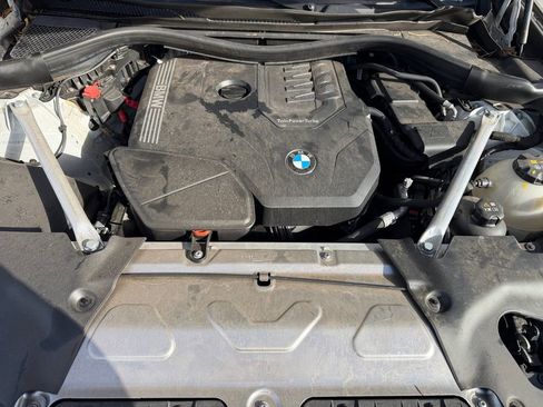 Used 2024 BMW X4 xDrive30i image 31