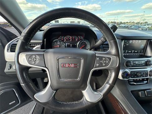 Certified 2018 GMC Yukon SLE image 13