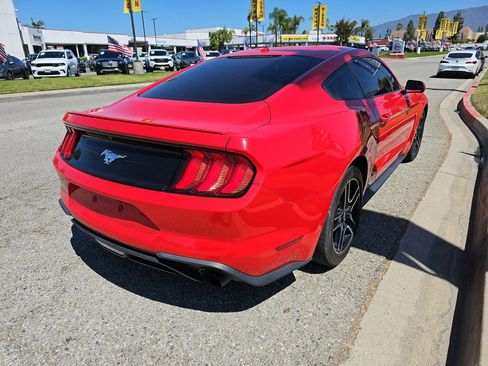 Used 2018 Ford Mustang Coupe w/ Equipment Group 101A RWD image 6