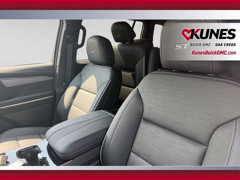 New 2026 Buick Enclave Sport Touring w/ Power Package AWD/4WD image 23