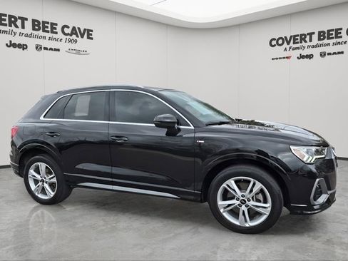 Used 2023 Audi Q3 2.0T Premium Plus w/ Premium Plus Package image 12