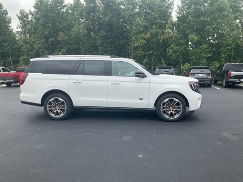New 2027 Ford Expedition Max King Ranch AWD/4WD image 4