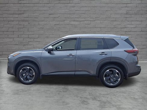 Used 2026 Nissan Rogue SV w/ SV Premium Package AWD/4WD image 7