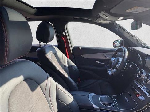 Used 2022 Mercedes-Benz GLC 43 AMG 4MATIC image 23