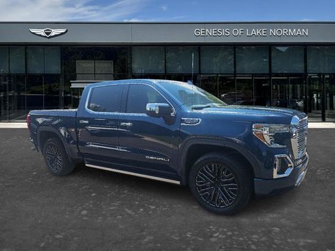 Used 2019 GMC Sierra 1500 Denali w/ Denali Ultimate Package AWD/4WD image 3