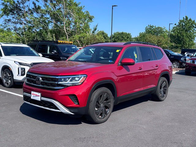 Used 2023 Volkswagen Atlas SE w/ Black Wheel Package FWD image 1