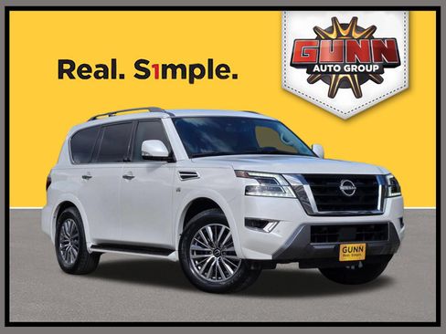 Used 2021 Nissan Armada SV w/ SV Appearance Package RWD image 1