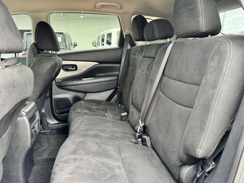 Used 2015 Nissan Murano S AWD/4WD image 18