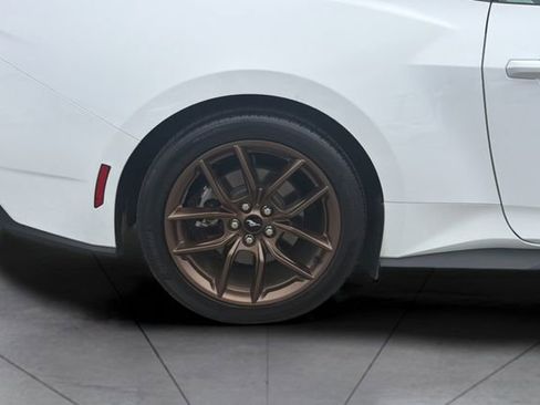 Used 2025 Ford Mustang Premium image 28