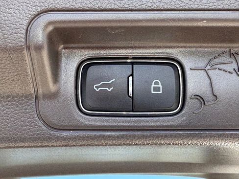 Certified 2021 Ford Explorer Platinum w/ Equipment Group 601A AWD/4WD image 14