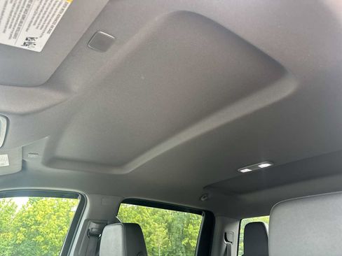 Certified 2024 GMC Sierra 1500 SLT w/ X31 Off-Road Package AWD/4WD image 20
