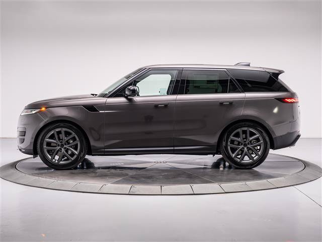 New 2027 Land Rover Range Rover Sport SE AWD/4WD image 2