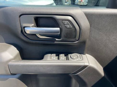 Certified 2022 Chevrolet Silverado 2500 Custom w/ Custom Convenience Package AWD/4WD image 11