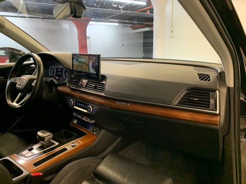 Used 2022 Audi Q5 2.0T Premium Plus w/ Premium Plus Package AWD/4WD image 61