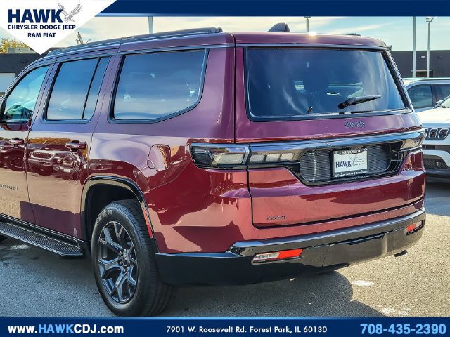 Used 2026 Jeep Grand Wagoneer Limited AWD/4WD image 6