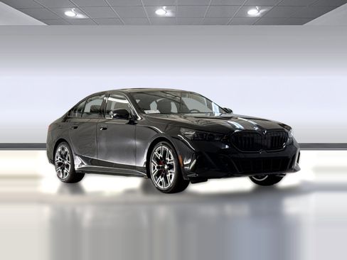 New 2026 BMW 530i w/ M Sport Package image 7
