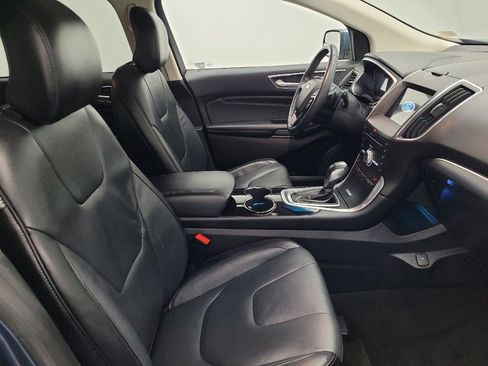 Used 2018 Ford Edge Titanium image 21