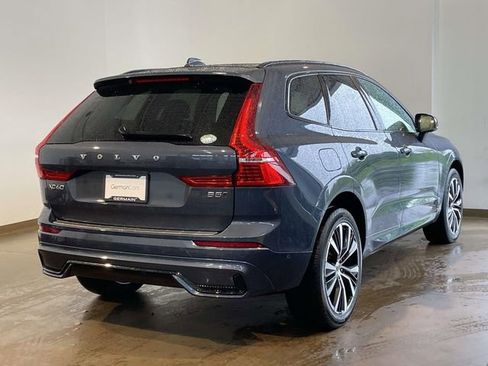 Used 2023 Volvo XC60 B5 Plus w/ Climate Package AWD/4WD image 4