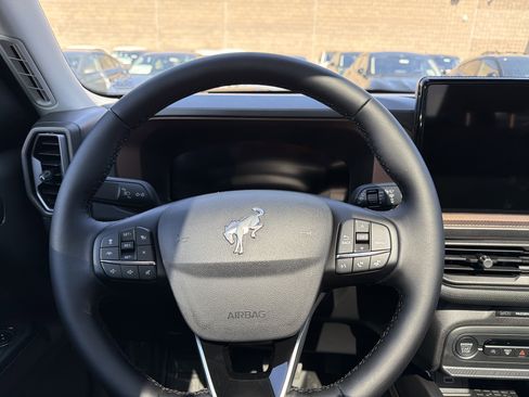 New 2025 Ford Bronco Sport Outer Banks w/ Sasquatch Outer Banks Package AWD/4WD image 12