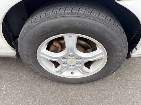 Used 2008 Chevrolet Uplander LS w/ Climate Package FWD image 9