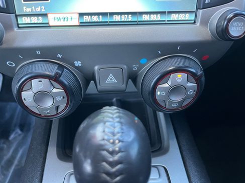 Used 2015 Chevrolet Camaro LT image 28