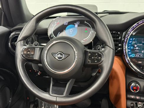 Used 2022 MINI Cooper S image 25