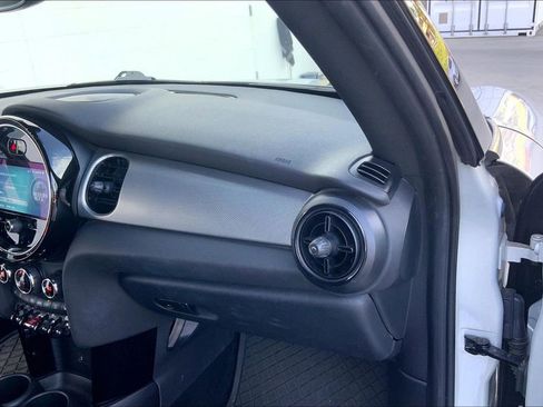 Certified 2023 MINI Cooper S image 10