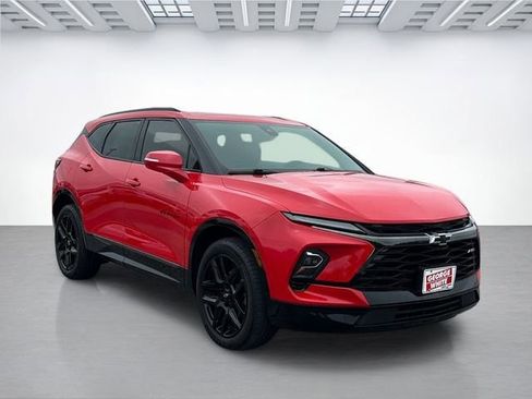 Used 2024 Chevrolet Blazer RS w/ LPO, Floor Liner Package AWD/4WD image 2