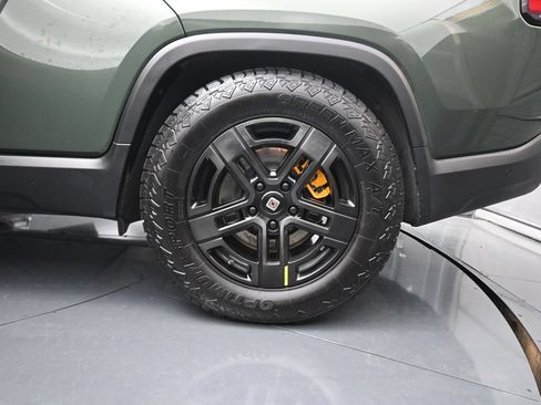 Used 2022 Rivian R1T Adventure AWD/4WD image 18