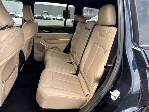 Used 2022 Jeep Grand Cherokee Limited 4xe AWD/4WD image 6