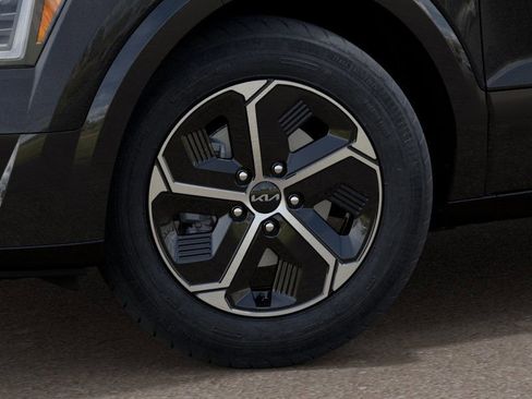 New 2025 Kia Niro SX image 9