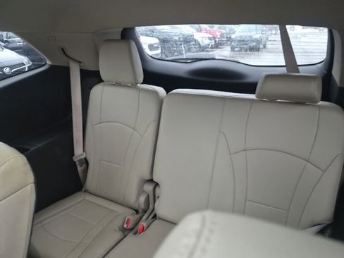 Used 2018 Buick Enclave Essence w/ Trailering Package image 15