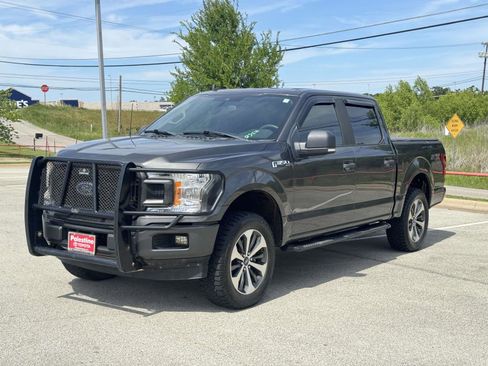Used 2020 Ford F150 XL w/ Equipment Group 101A Mid AWD/4WD image 3