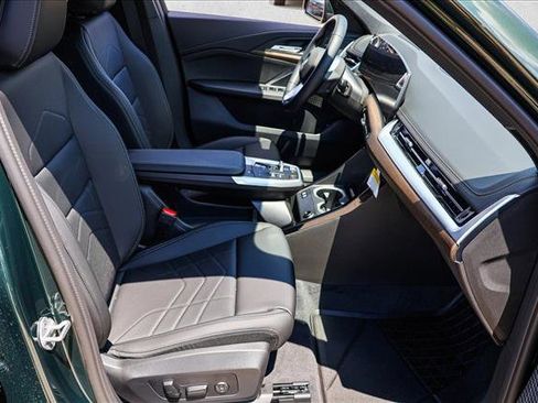 Certified 2025 BMW X1 xDrive28i w/ Technology Package image 25